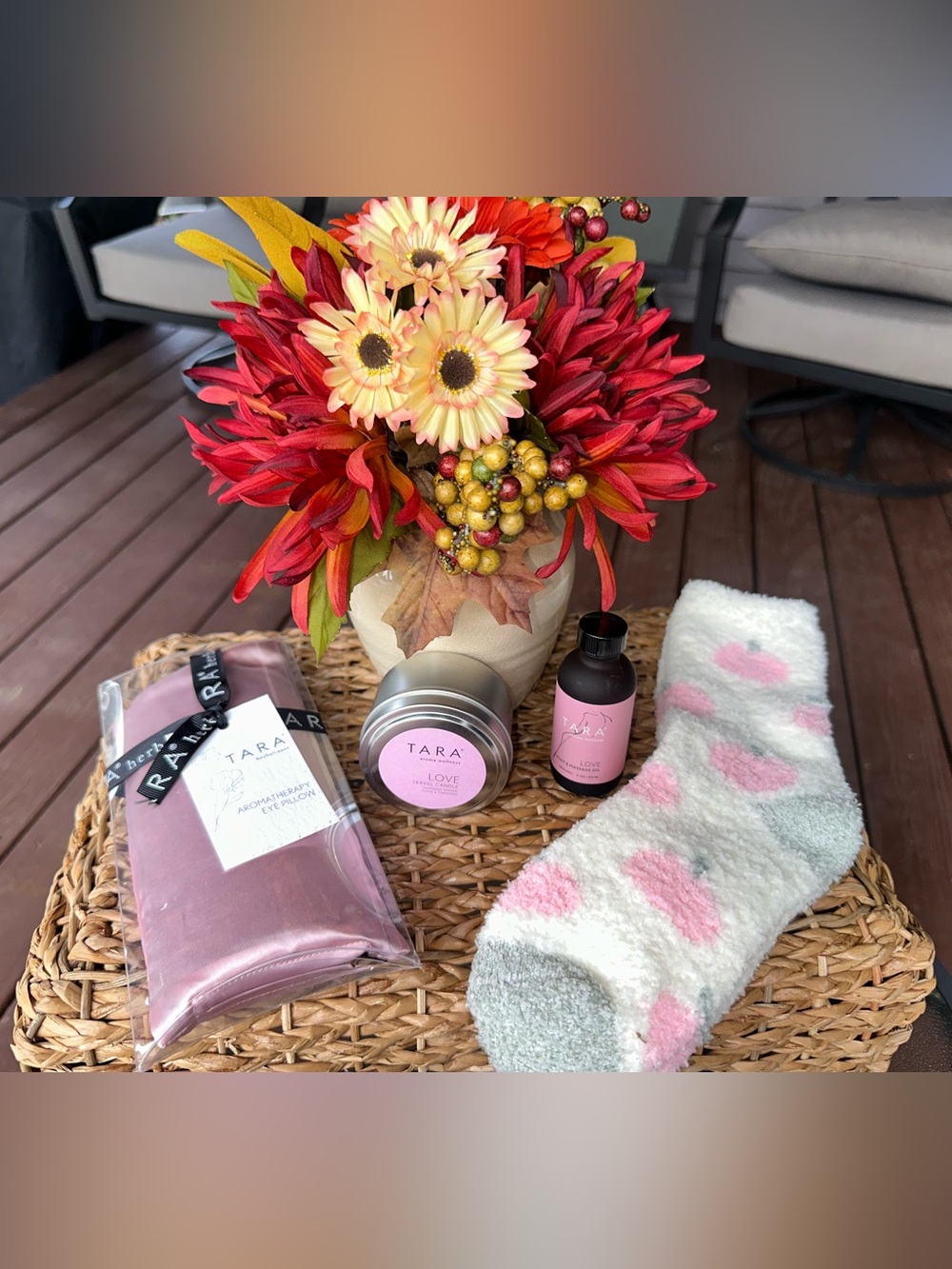 TARA Spa Therapy Love Aromatherapy Relaxation Gift Set - New